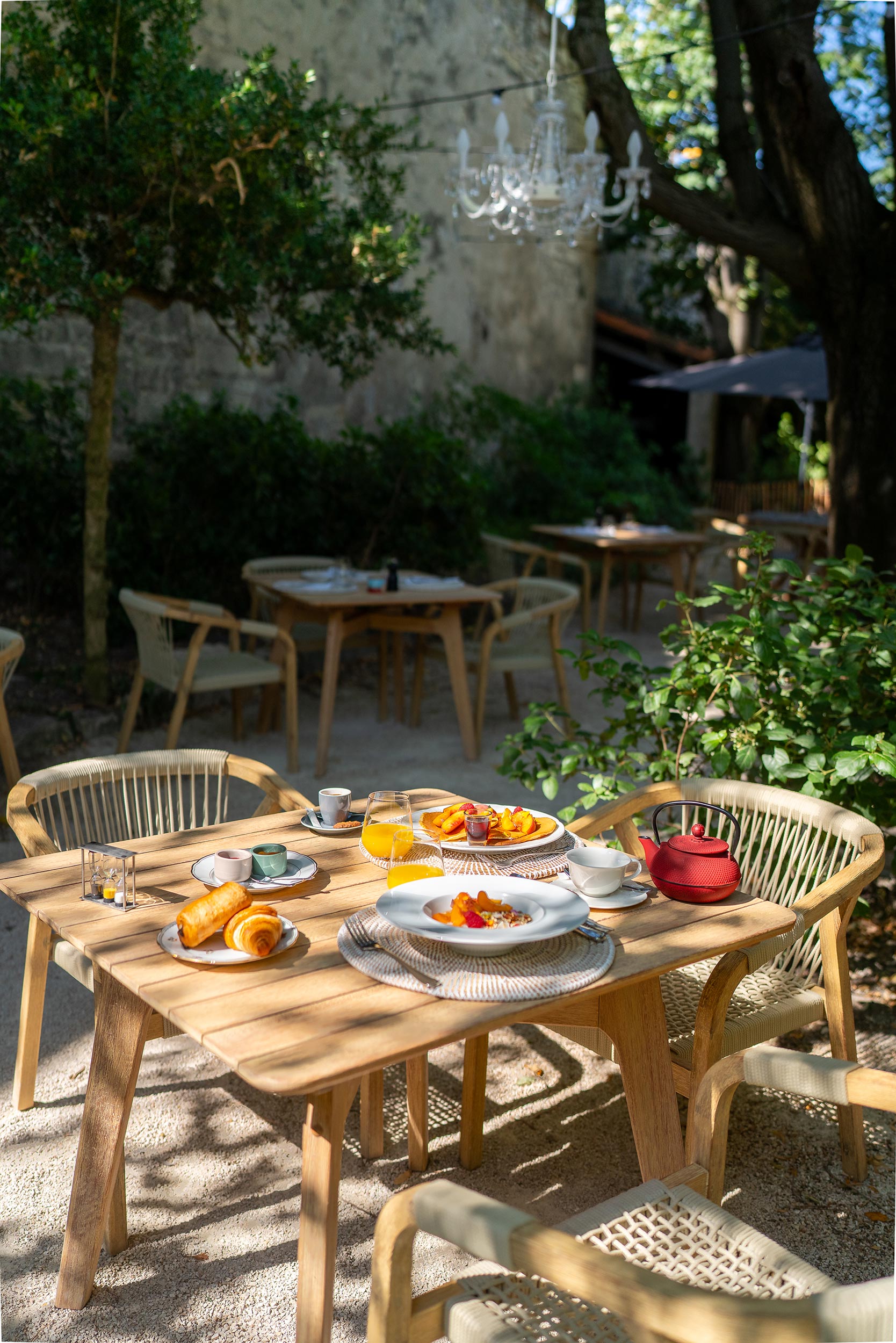 Maison d’hotes Villeneuve-les-avignon – Restaurant 2